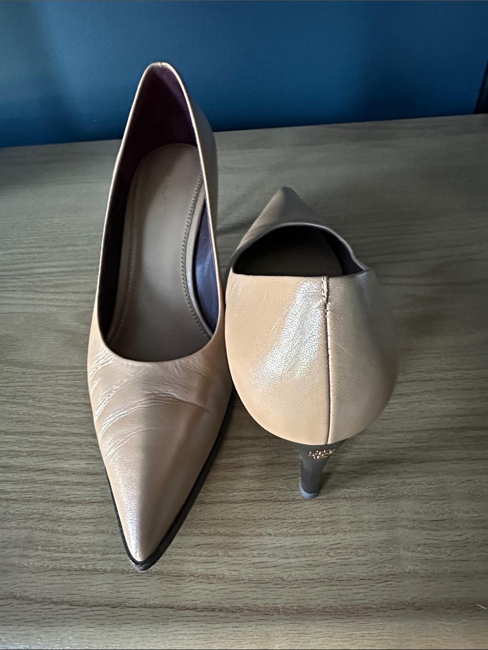 Tory Burch Nude Leather Pointed Toe Pumps